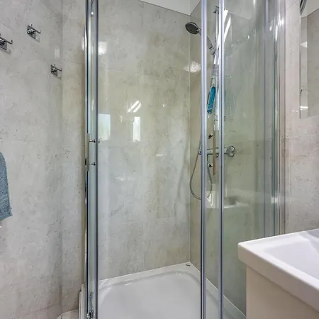 Apartment Smode With Bayview - Happy Koper