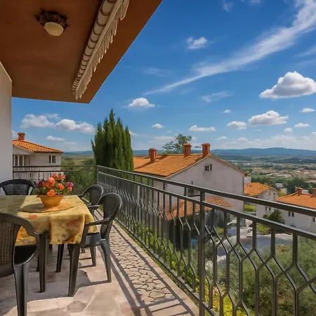 Apartment Smode With Lovely View - Happy Rentals 아파트 *
