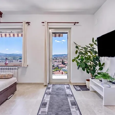 Smode With Panoramic Balcony - Happy * Koper