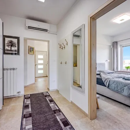 Apartma Smode With Panoramic Balcony - Happy *